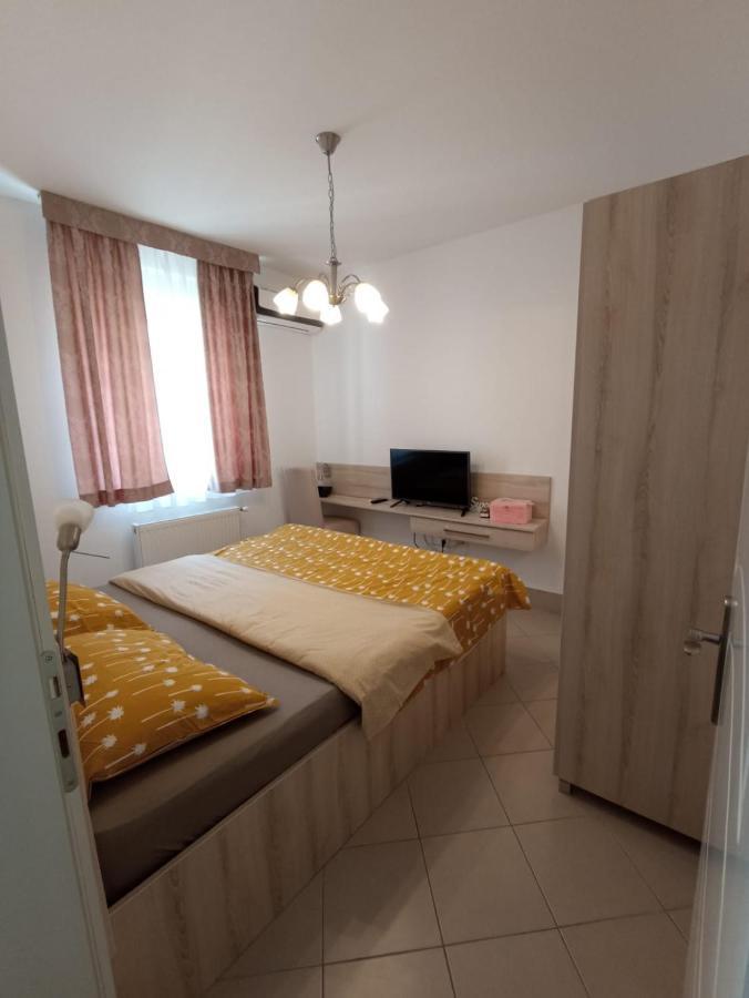 Royalwings Apartman Jagodina Exterior foto